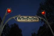 Secesní vstup do metra, Montmartre, Paříž. Francie.